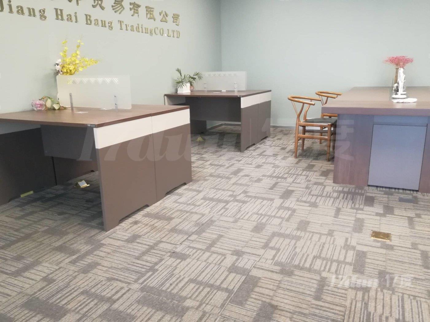 财富汇 三个隔间 租9000元 少有资源 请来电