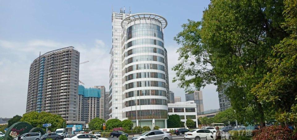 11号地铁站精装写字楼配套全租金低性价比高无中介费