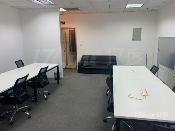 骏丰国际广??！精装带家具！8/10号线四平路站双地铁！单价