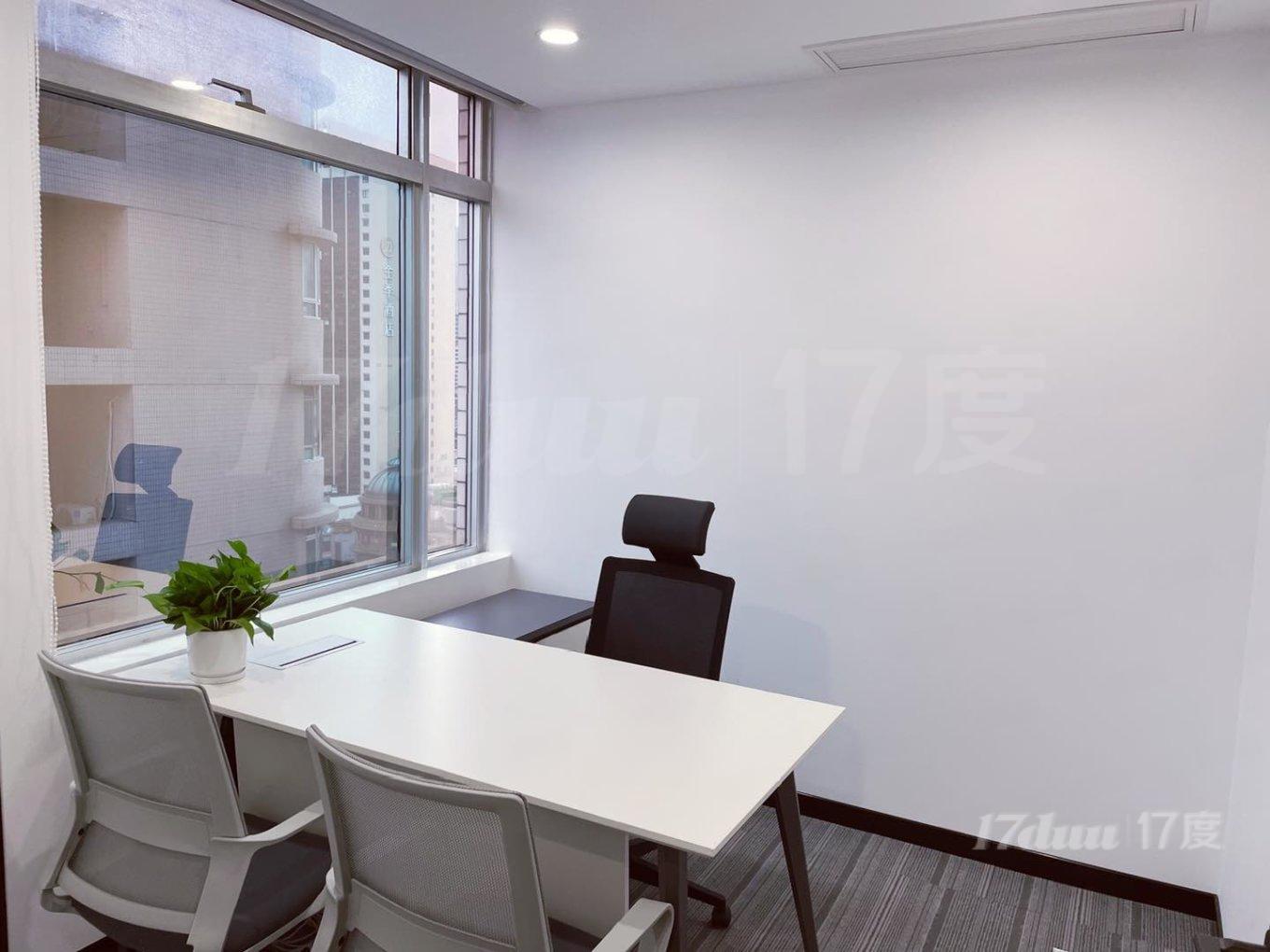 联通国际全新装修配家具220平4间隔断21工位 火车站商圈