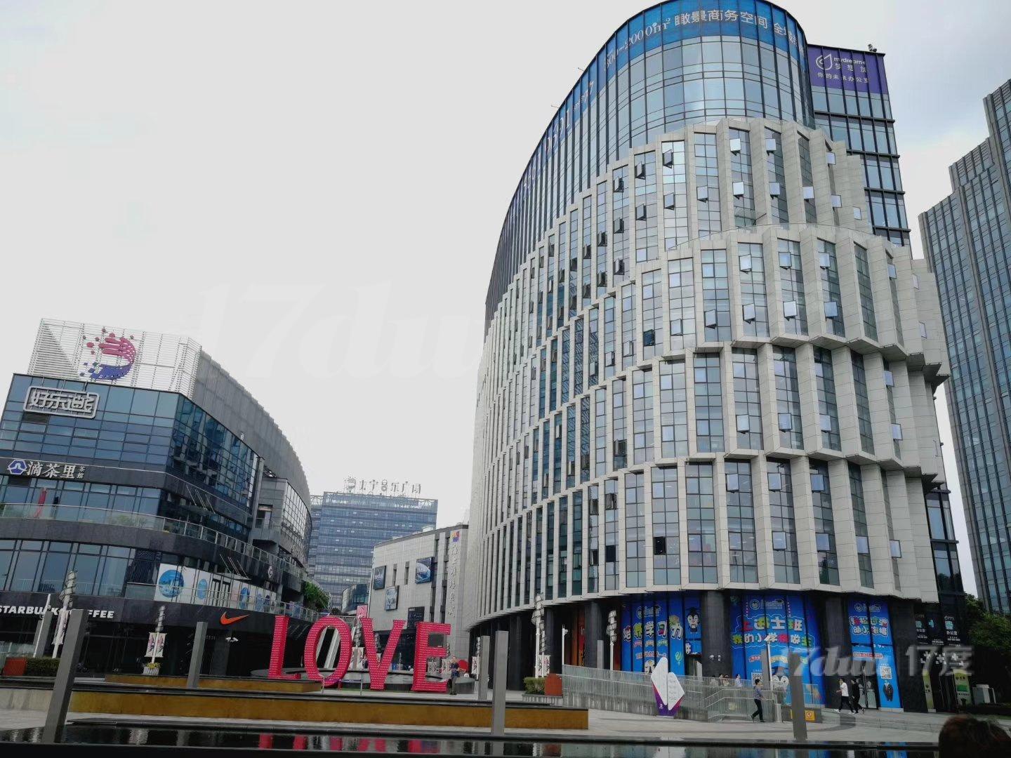 静安1号线大宁音乐广??！公园景观房拎包办公！邻利福国际宝华