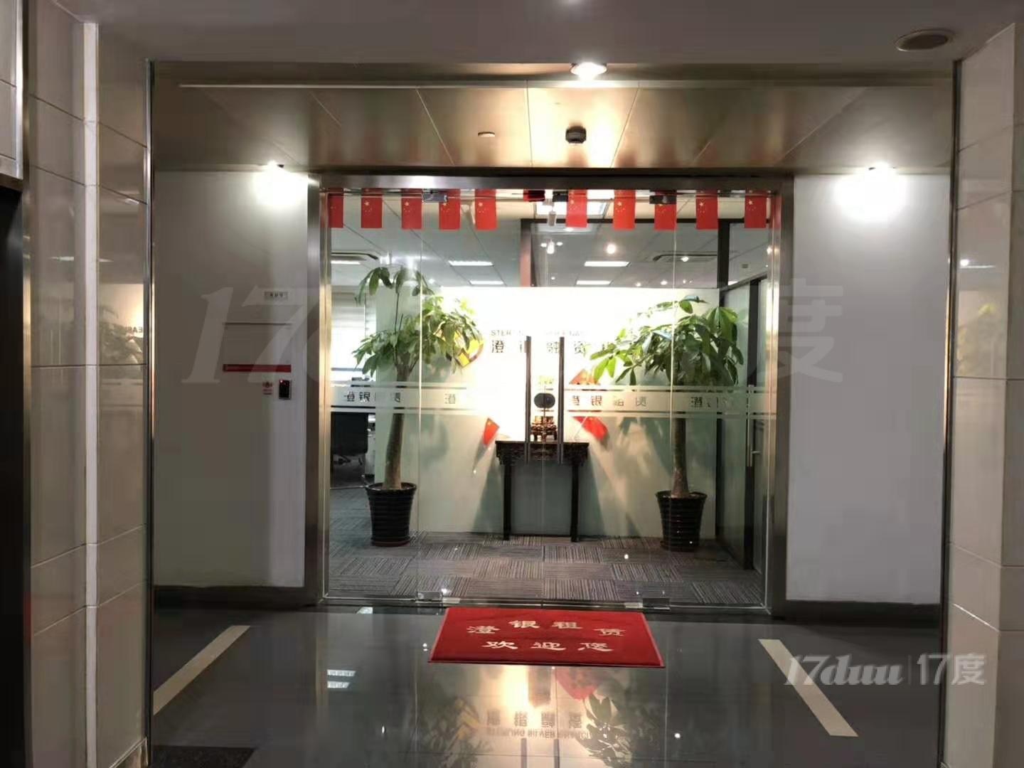 五角场商圈 精装修带家具 商圈成熟 随时看房 交通便捷