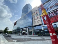 甲级写字楼，170方带装修带玻璃间隔出租