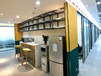 宝安西乡地铁口 大办公室出租 3380起								