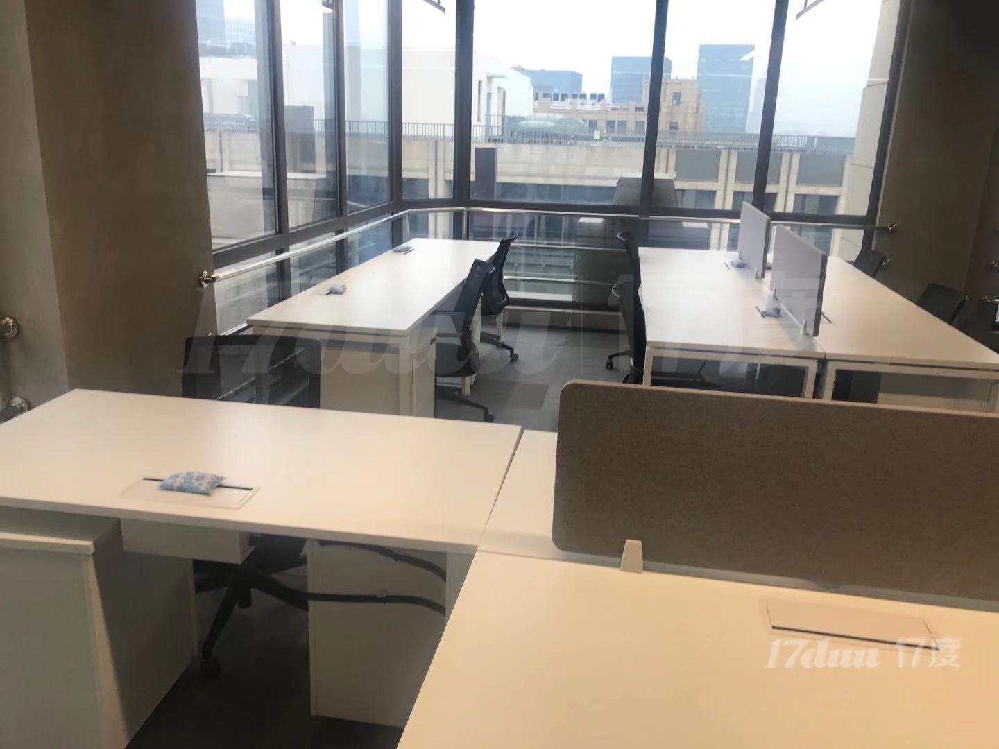 杨浦联合办公！精装带家具！拎包办公！水电网物业全包！送会议室