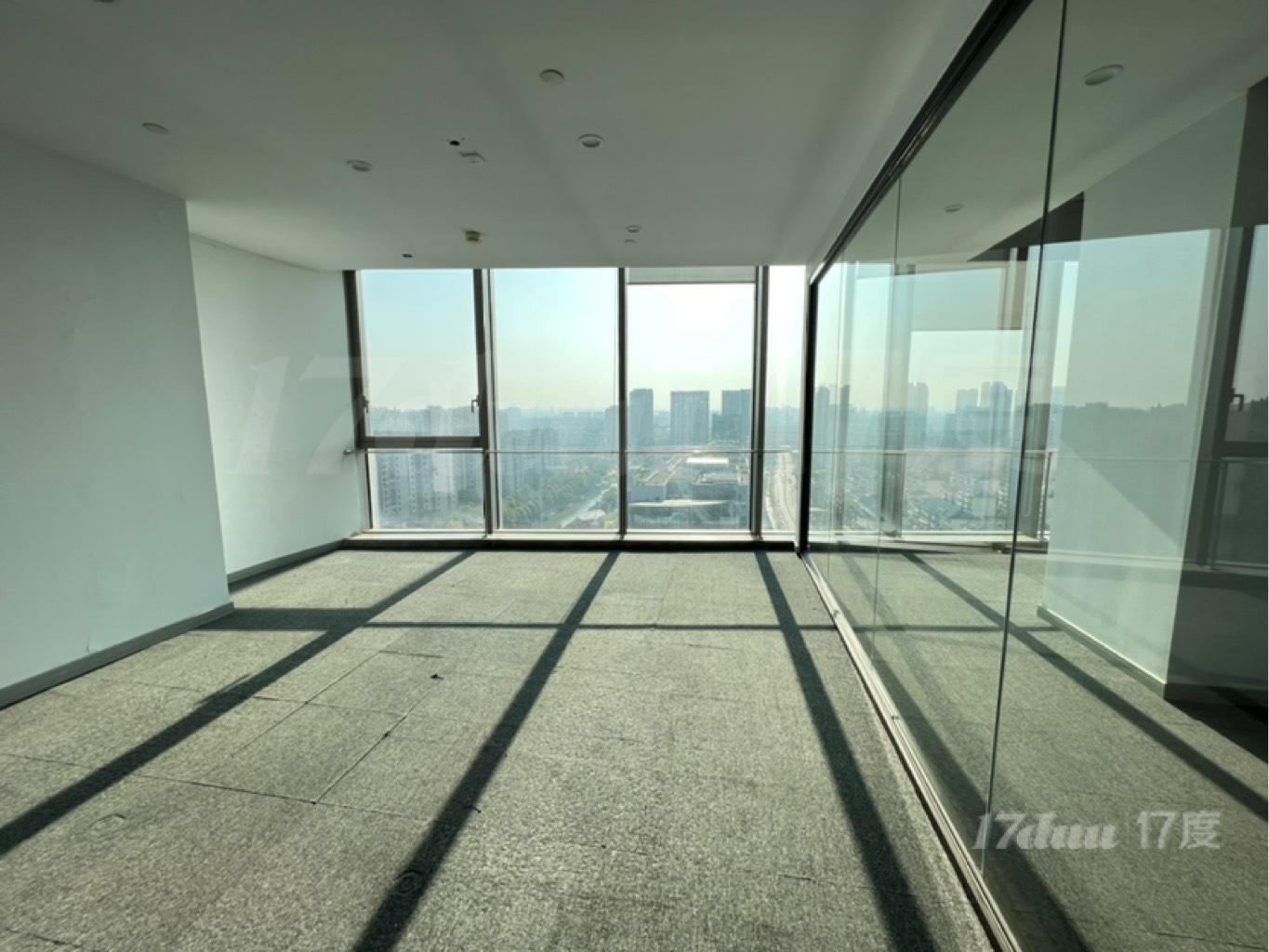 中暨大厦，精装320平带隔断，南翔品质楼盘，看房方便
