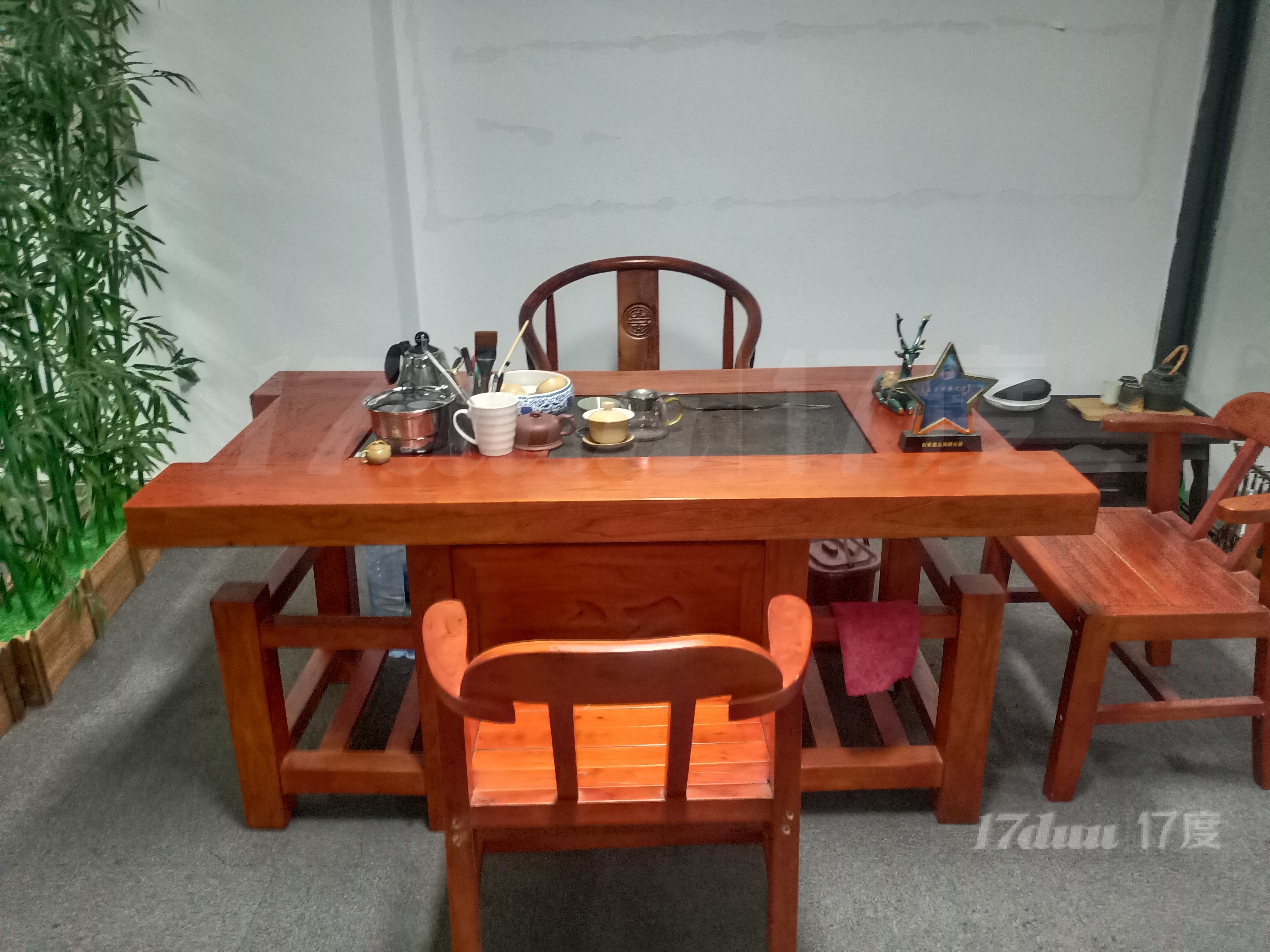 70平小户型！有办公家具，拎包可入??！每月还有上千块补贴！