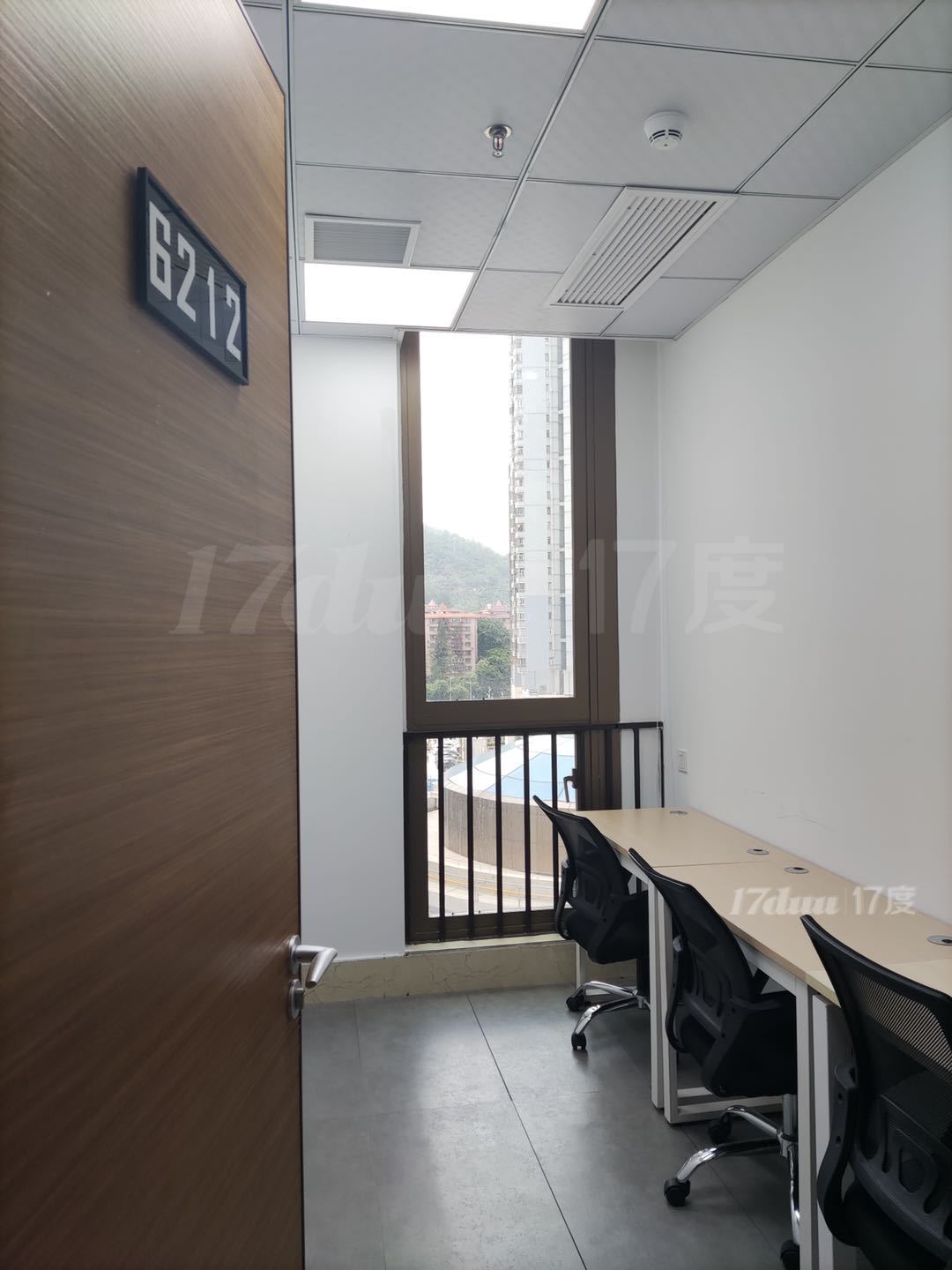 南油永新汇精装修办公室10平-200平，价格实惠出租