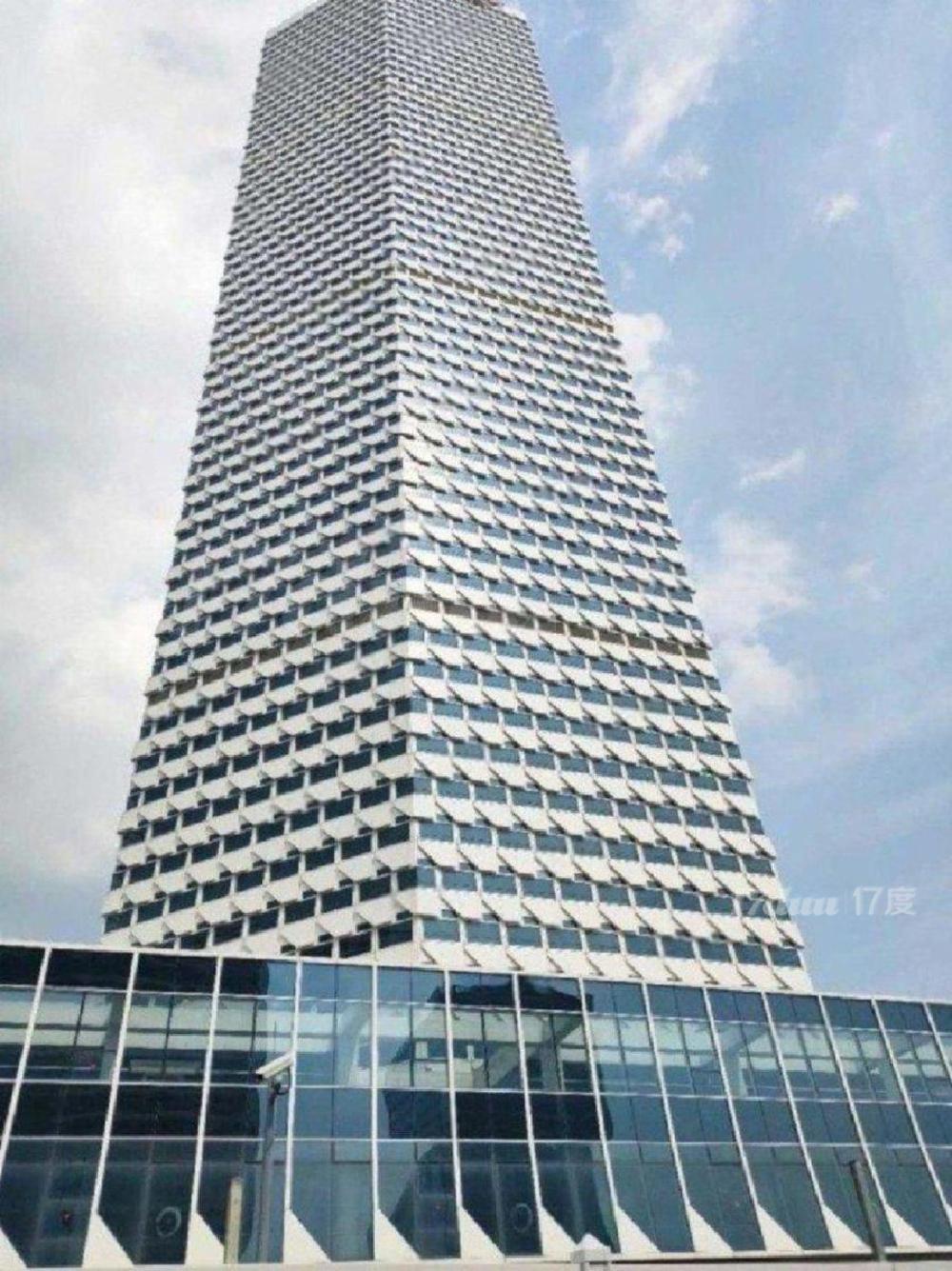 后滩高楼丨上海SK大厦丨360度全江景丨整层可定制装修丨晶耀