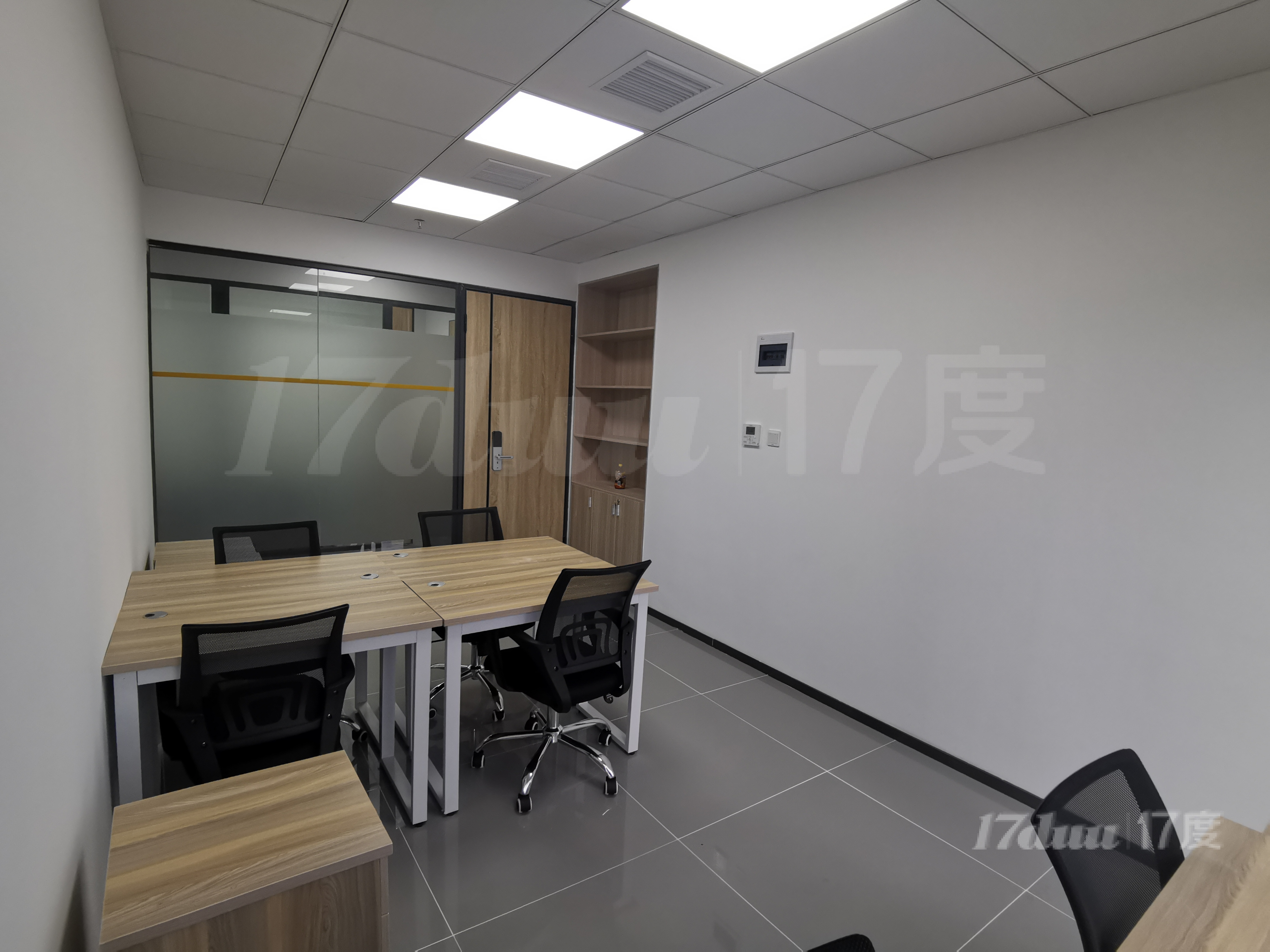 创业补贴丨地址挂靠丨南山地铁口小型办公室出租，配套齐拎包办公