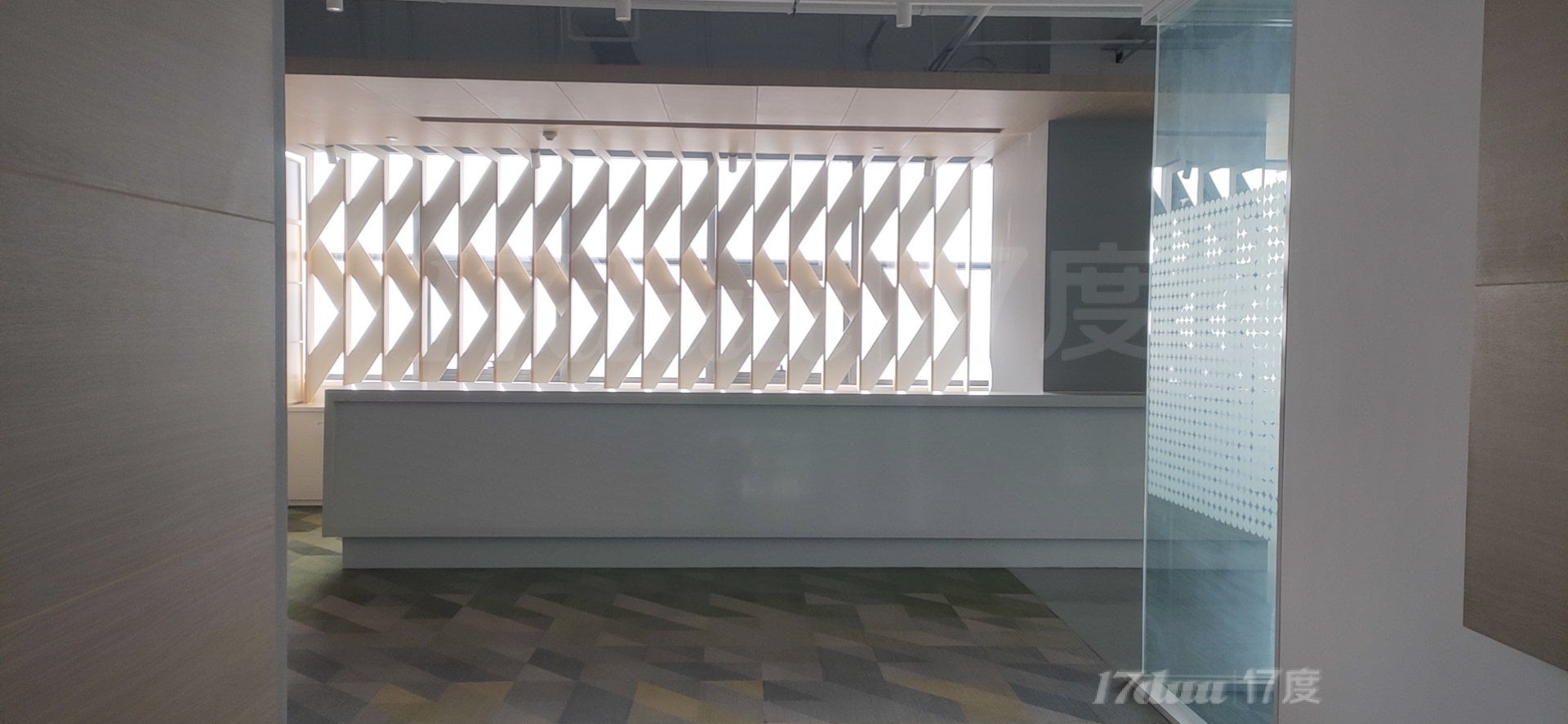 出租国兴大道CBD地段海航互联网金融大厦A栋高档写字楼