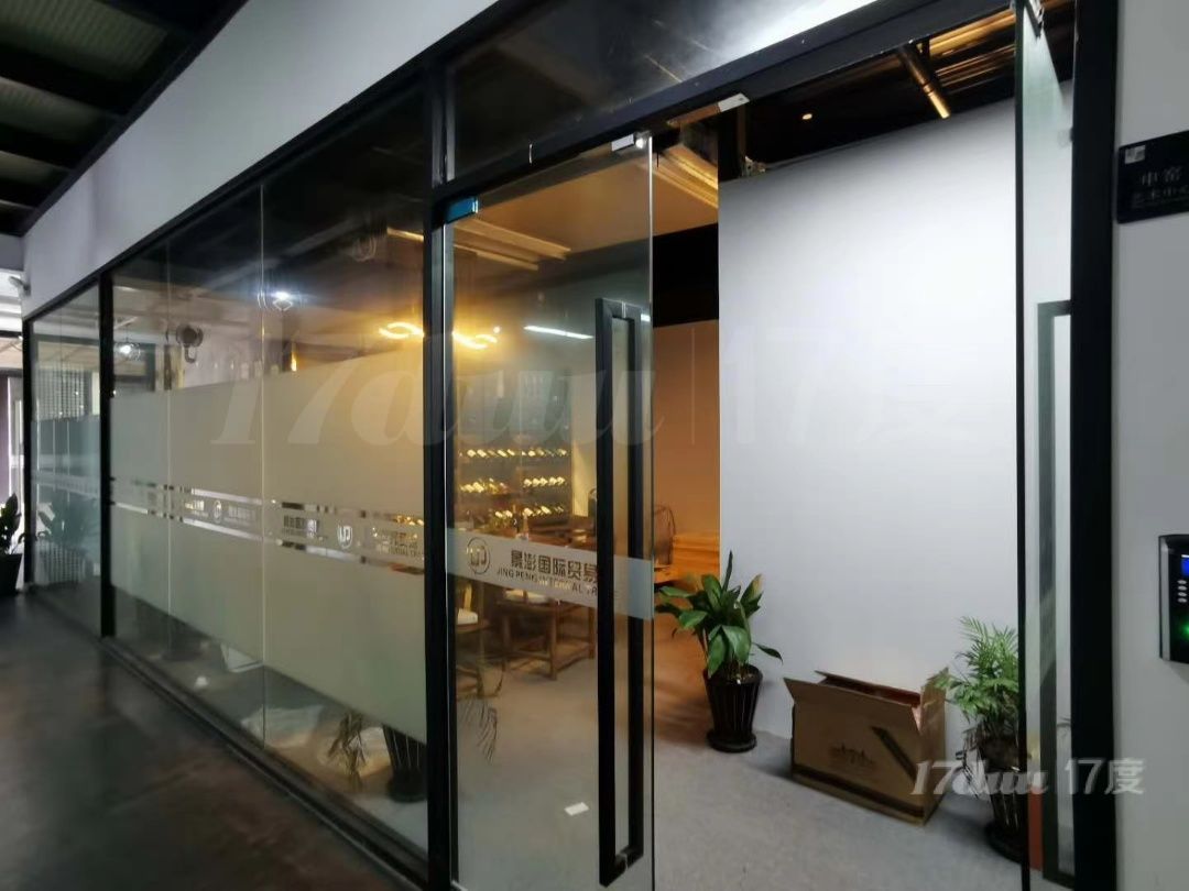 歆翱商务中心，创意园，独栋，整层，精装修配家具