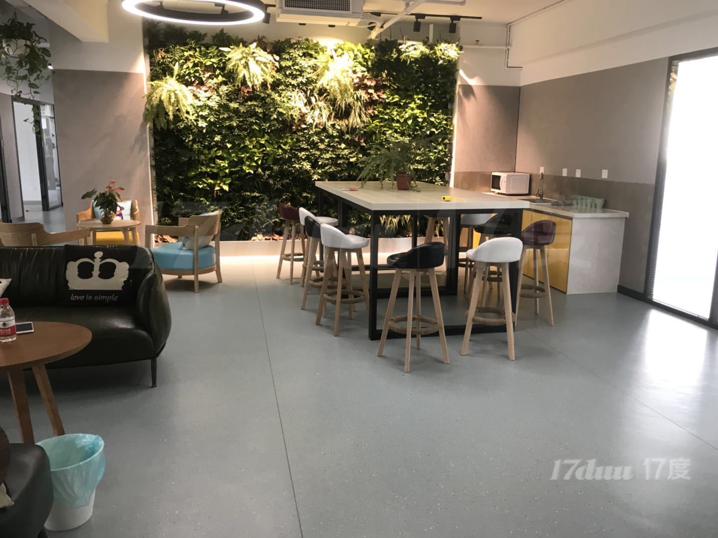 人民广场旁 苏州河全景 四行天地 精装带家具 拎包办公