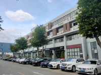 创业者  办公  固定卡位  移动卡位 共享办公 配套服务