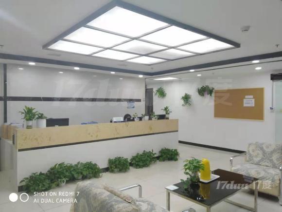 协助创富者成功，红牌楼莱蒙都会小型办公室出租，办公设备齐全