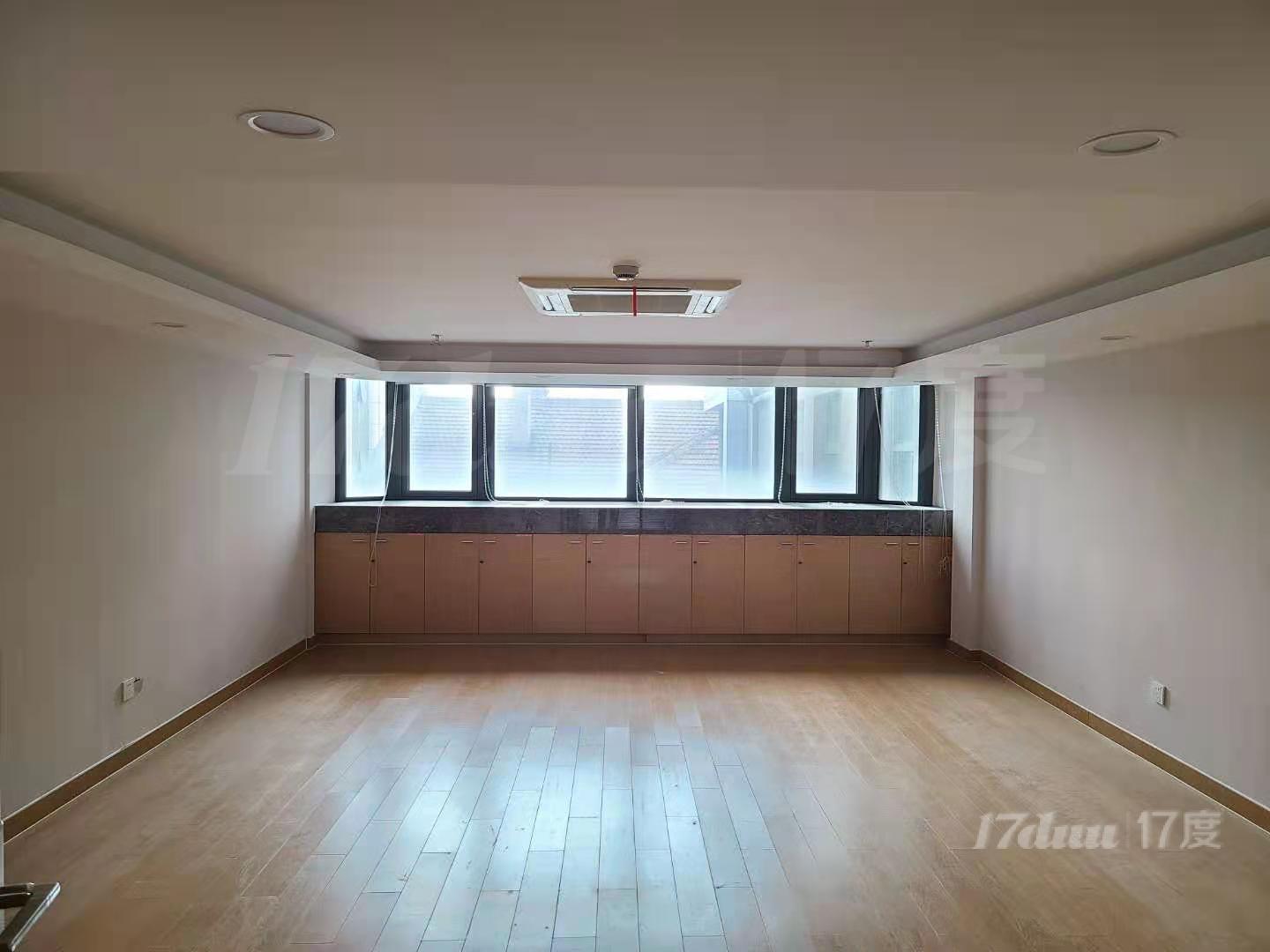 南京西路地铁口 独栋写字楼七立方整层可分租 近科恩国际嘉里！