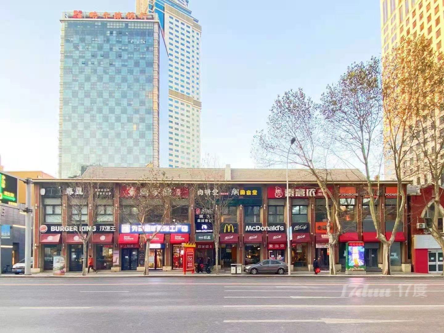 人民路最繁华路段人流最旺的店铺招租