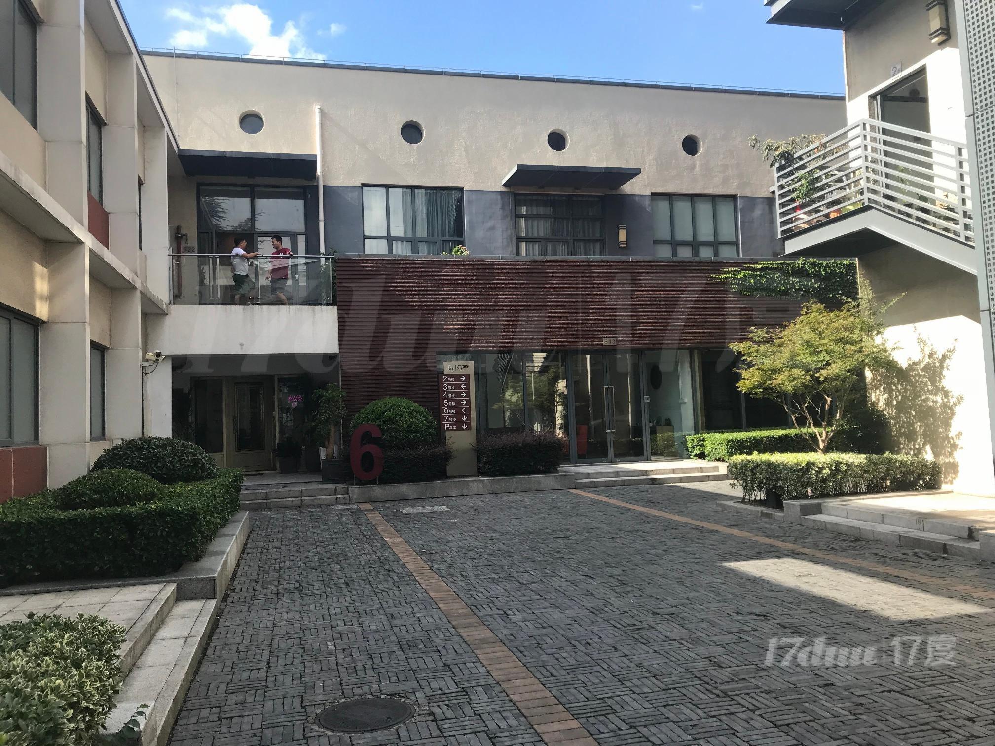 静安大宁1号线！园林式办公氛围1层独栋独立用水！邻大宁财智