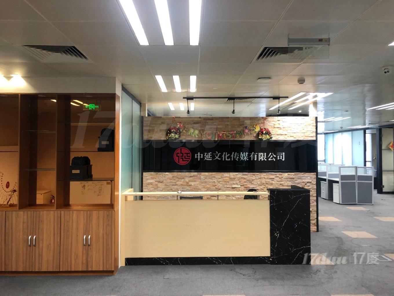 3.4.10号线丨SOHO中山广场丨精装带家具丨可分割面积！