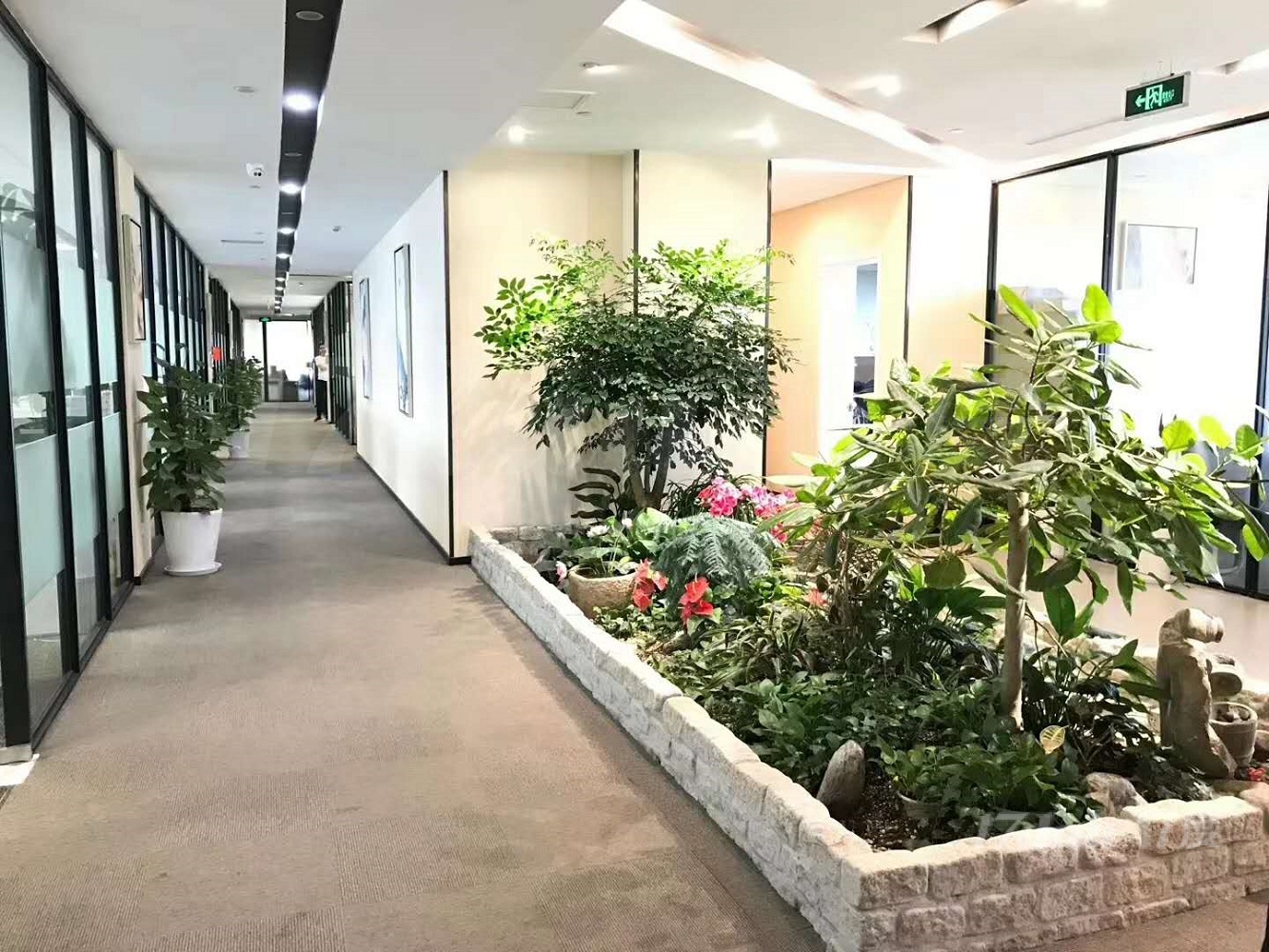 真实在售房源低于市场价 单价1.9万的甲级写字楼 适合投资哦