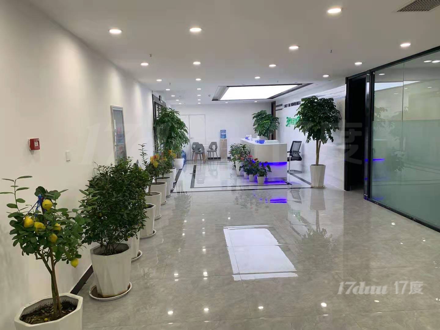 CBD 立基上东国际 840平精装带家具随时看房