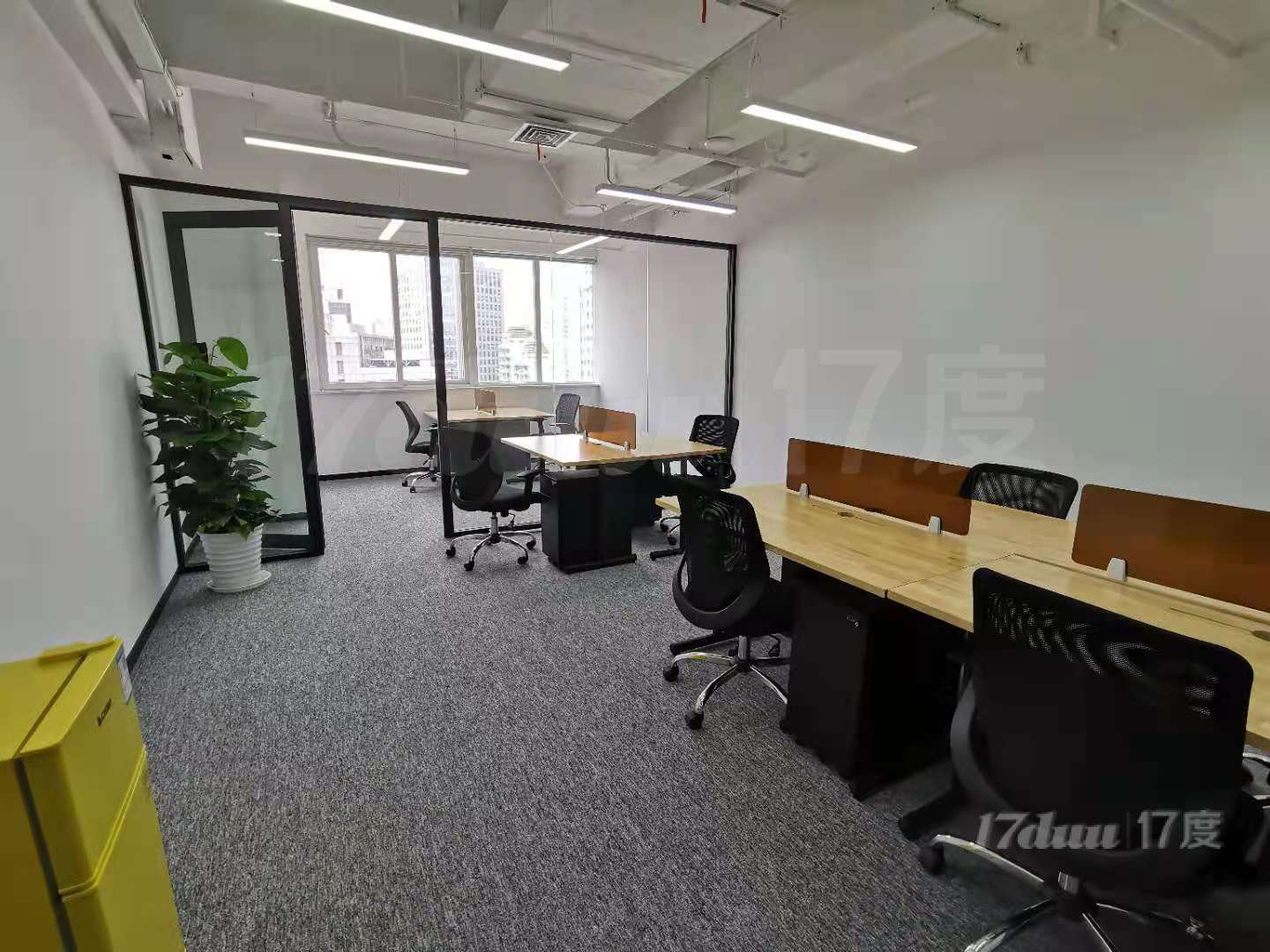 免费隔断配置家具，7/13号线长寿路地铁站，95至350平米