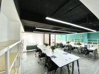 地铁口，物业直租！租金全包的办公室！包注册公司！精装带家具