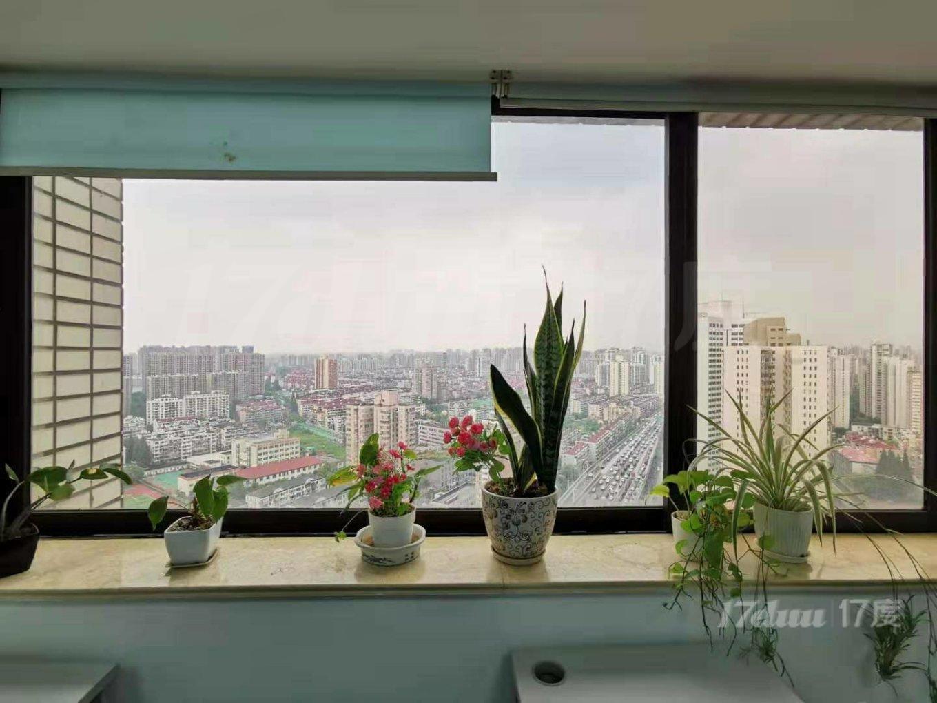 中友大厦绿洲广场商务中心创意园2到10人工位随时看房