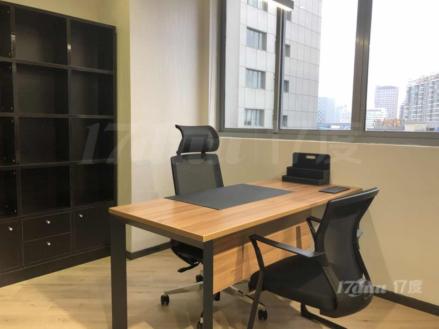 地铁口中春路站|万科虹桥云|宝虹中心|九亭中心租一层用两层