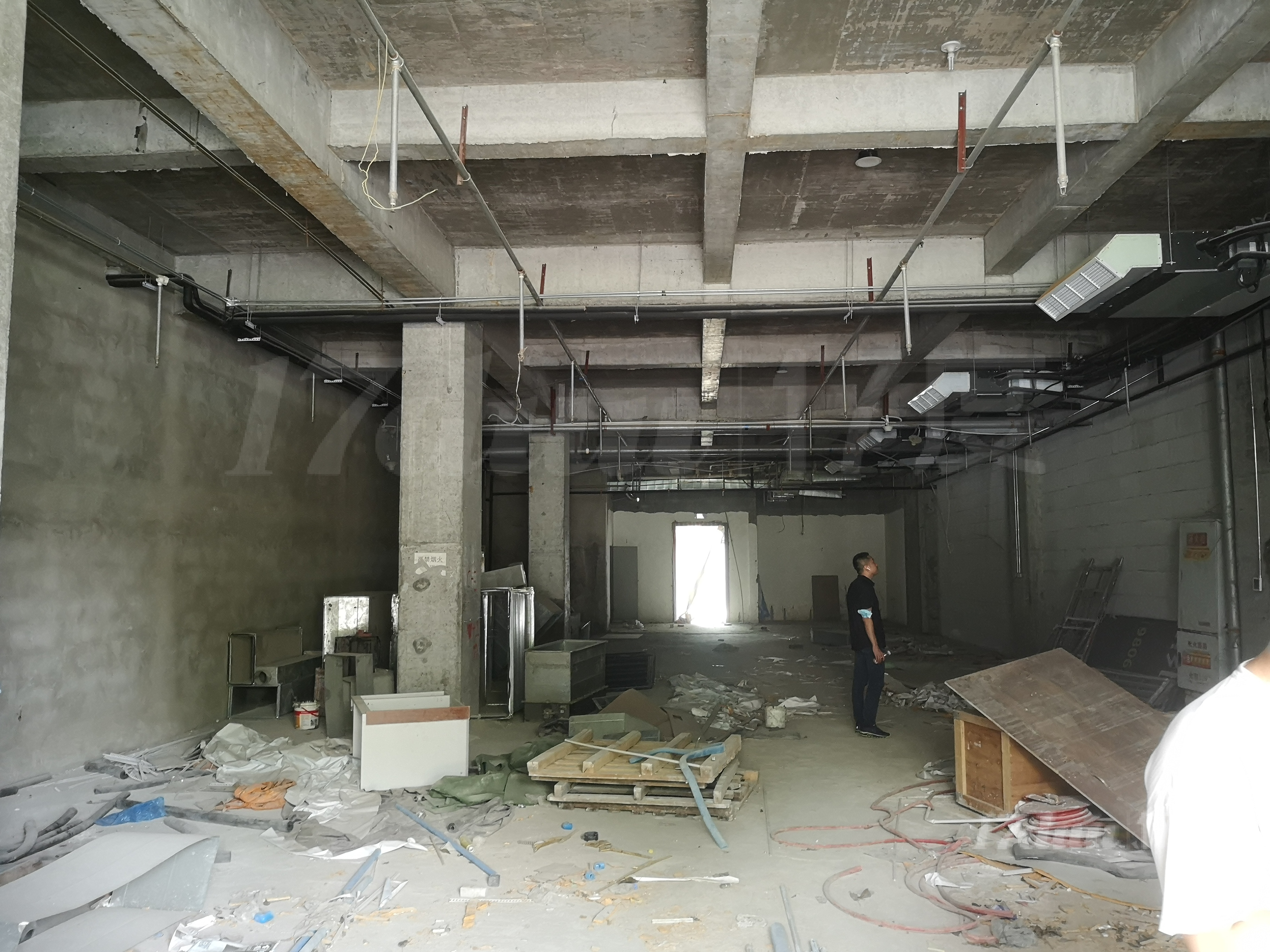 高新西区皇冠国际可分租2楼500-4000㎡不限业态招租