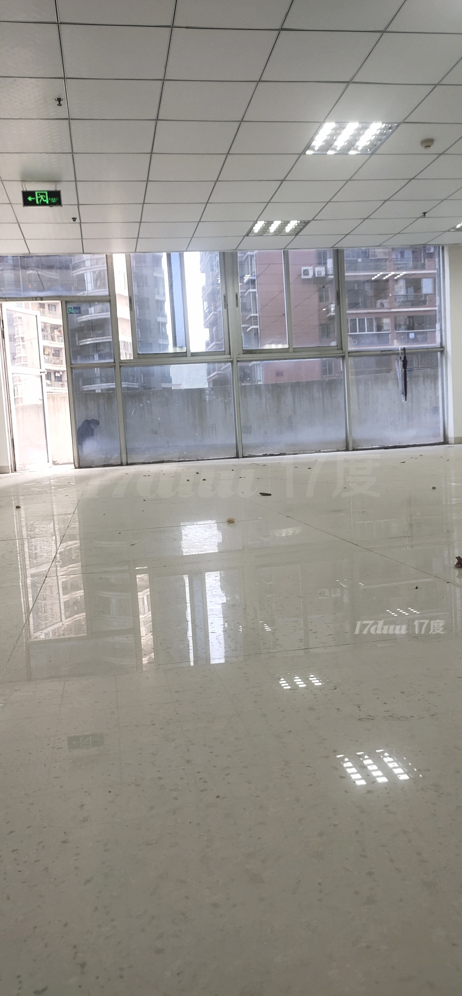 房东直租?。∶挥兄薪榉眩。?！超高性价比??！不限行业