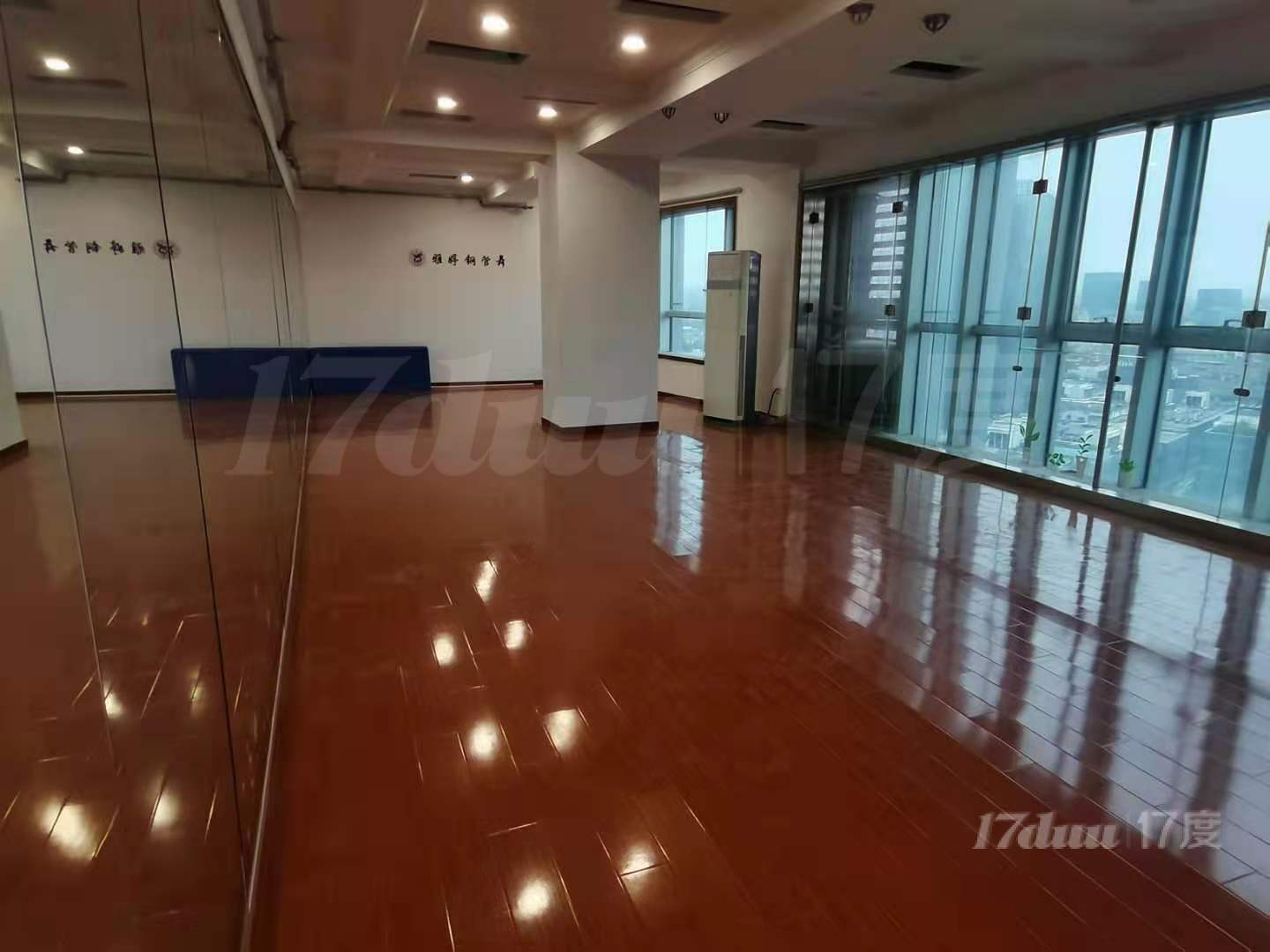 《金岛大厦》楼下就是地铁站/精装修/拎包办公