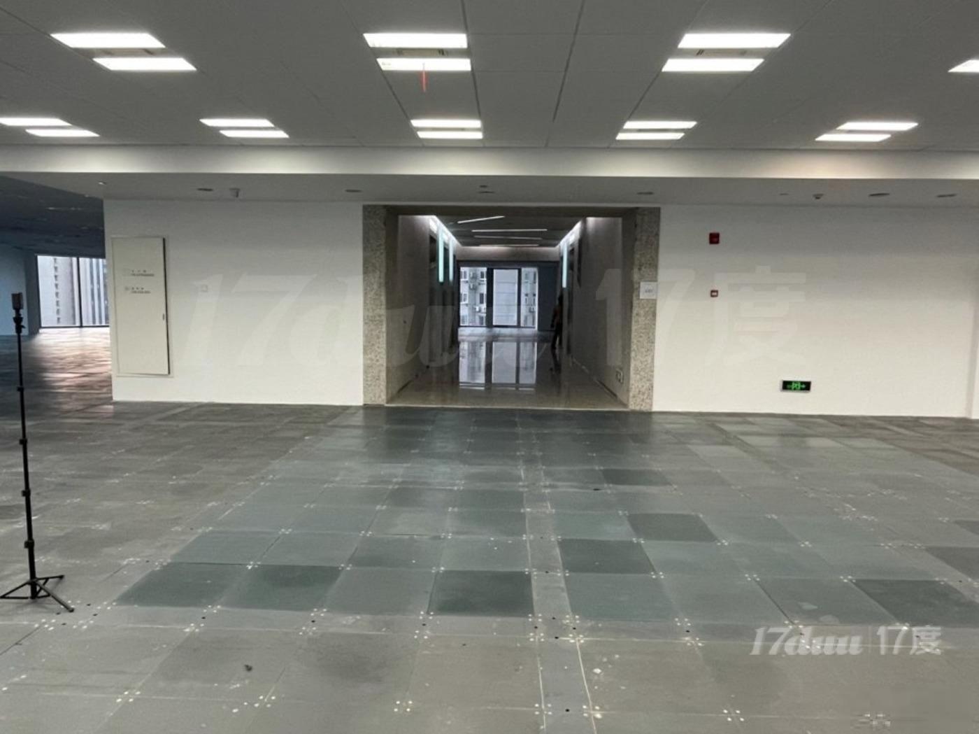 火车站宝矿洲际整层2000平可定制装修汉中路