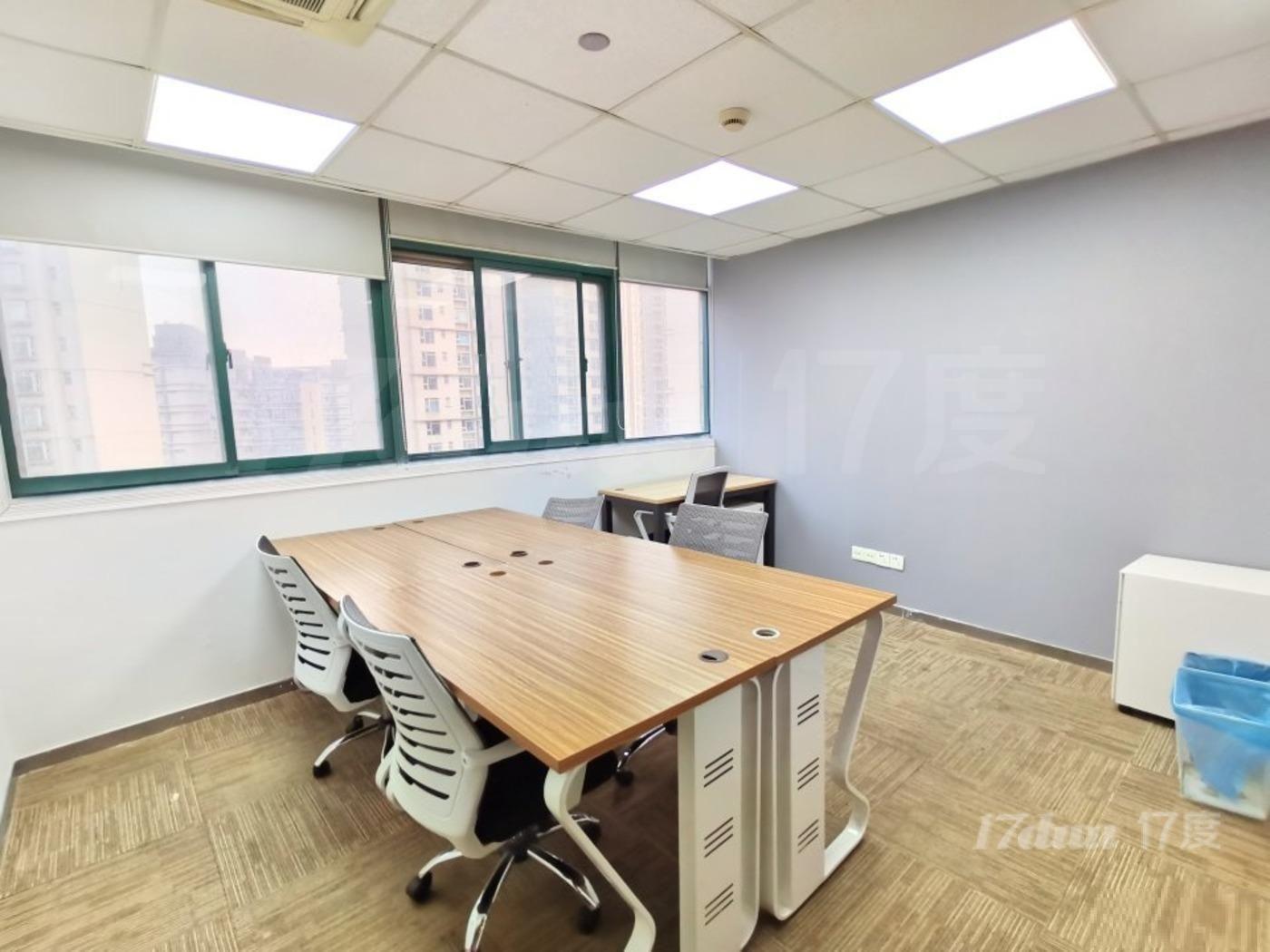 3,4,7号线镇坪路，中期大厦，小户型出租，精装修带全套家具