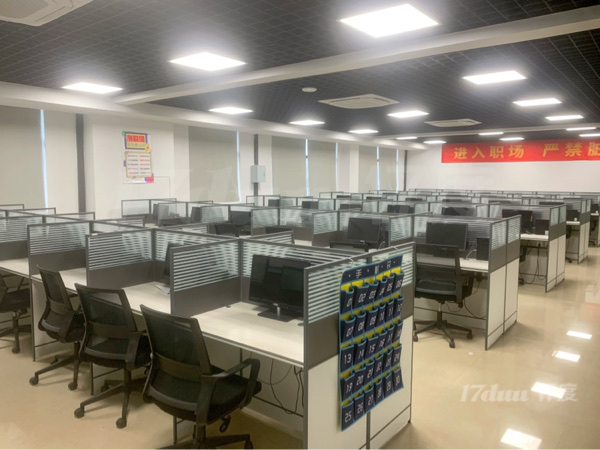 办公室卡座出租  即租即用 免费停车