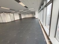 大连中心 5A级写字楼 环境服务一流 交通便利 有停车场