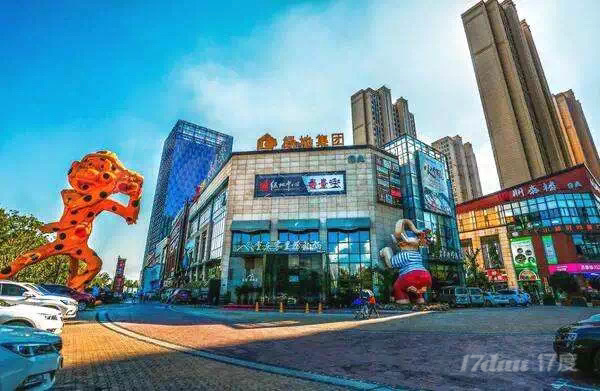 地铁口成熟社区，业态丰富，房东直租可议价