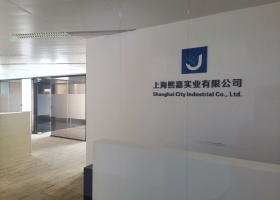 黄浦滨江：绿地海外滩中心，高区看江景，带装修隔断，欢迎预约。