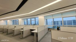 东港商务区404平 精装修 带家具 纯写办公