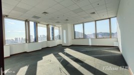 和平广场 深蓝国际1600平 整层 面积可分 集团办公 价优