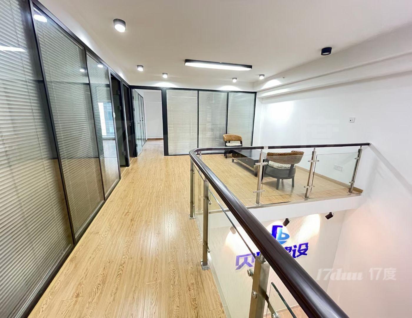 祥腾财富，静安1号线汶水路，共和新路232平带家具，高区朝南
