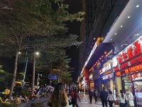 民治地铁口旺铺招租，主路口 人流密集