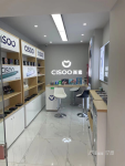 吉店转让，位于万达广场金街，大型商业广场，位置绝佳，有停车位