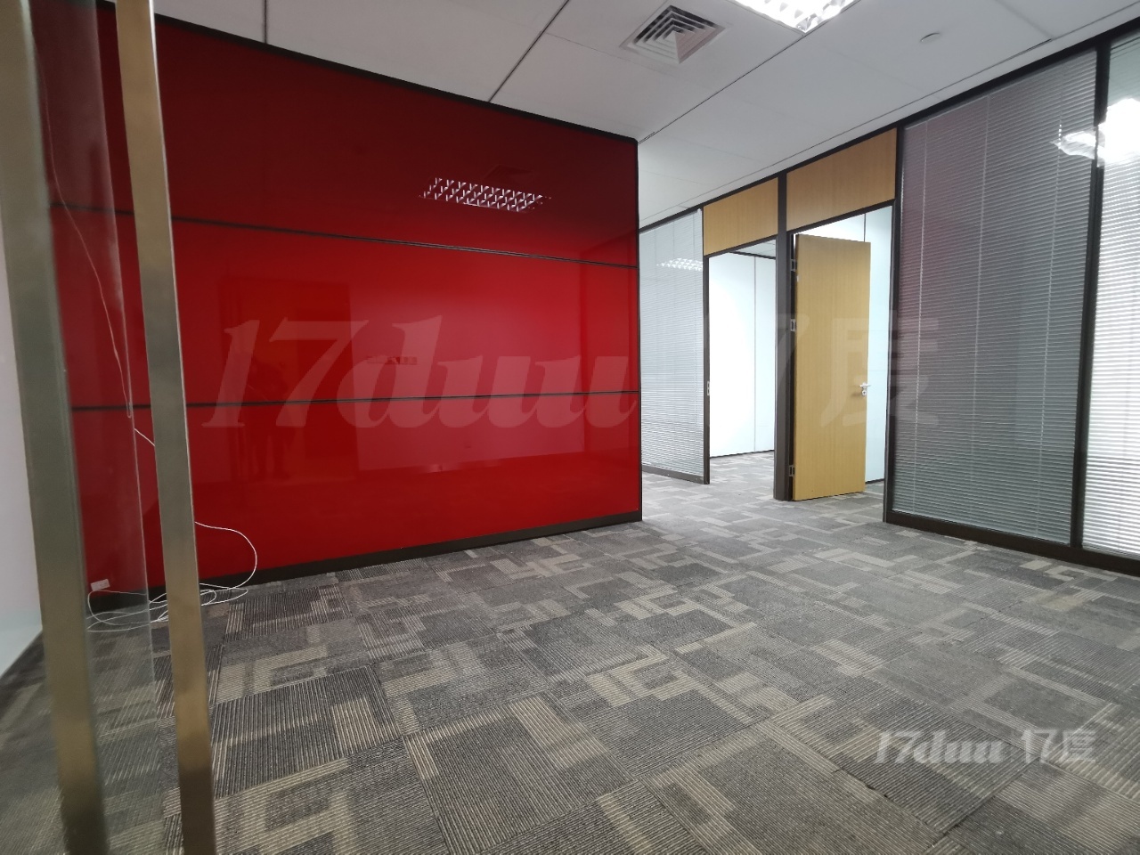 国家会展中心丨双线地铁丨精装修丨直入进博会丨送车位丨优惠公寓