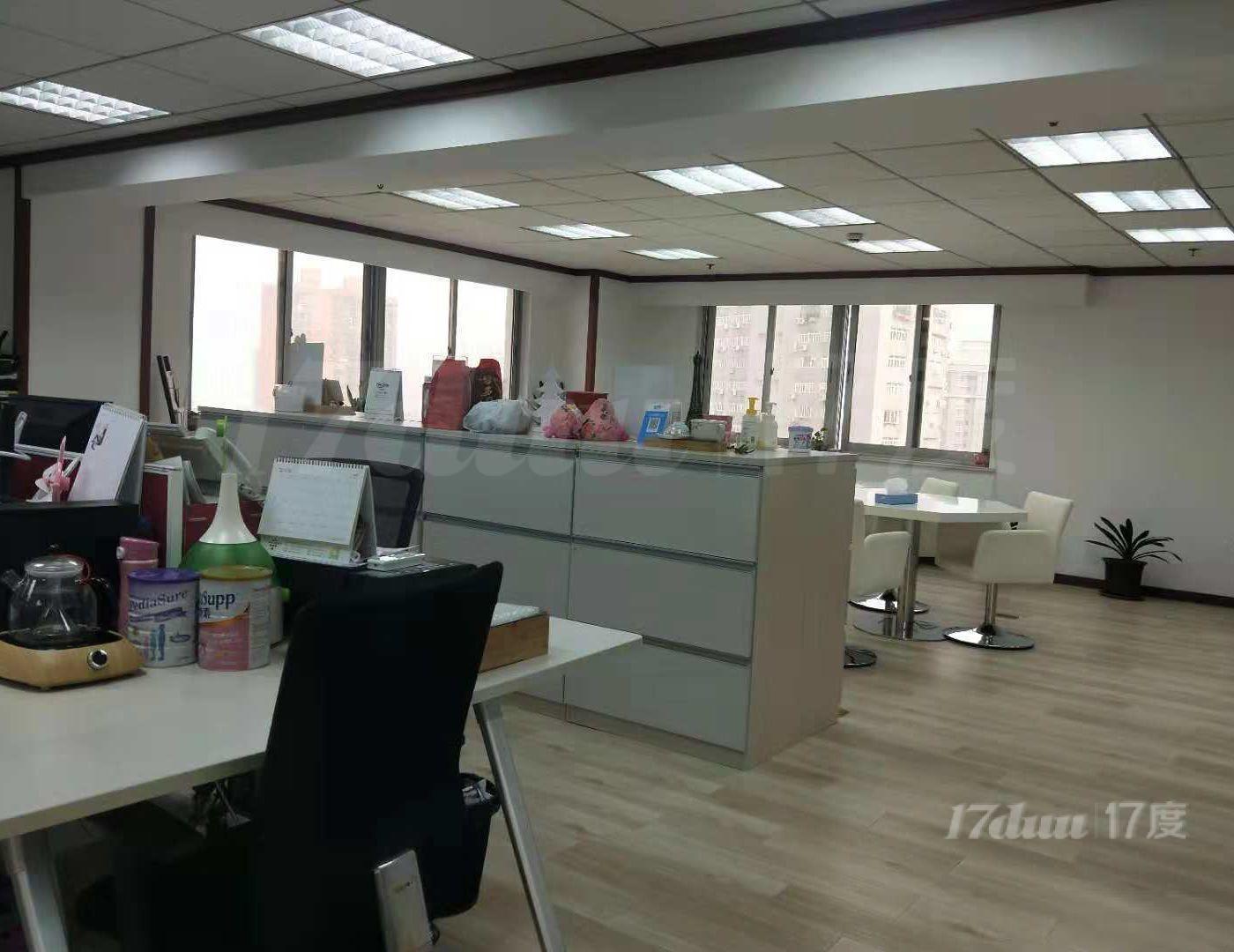 时美大厦精装修带家具出租南京路商圈独立空调近和一大厦