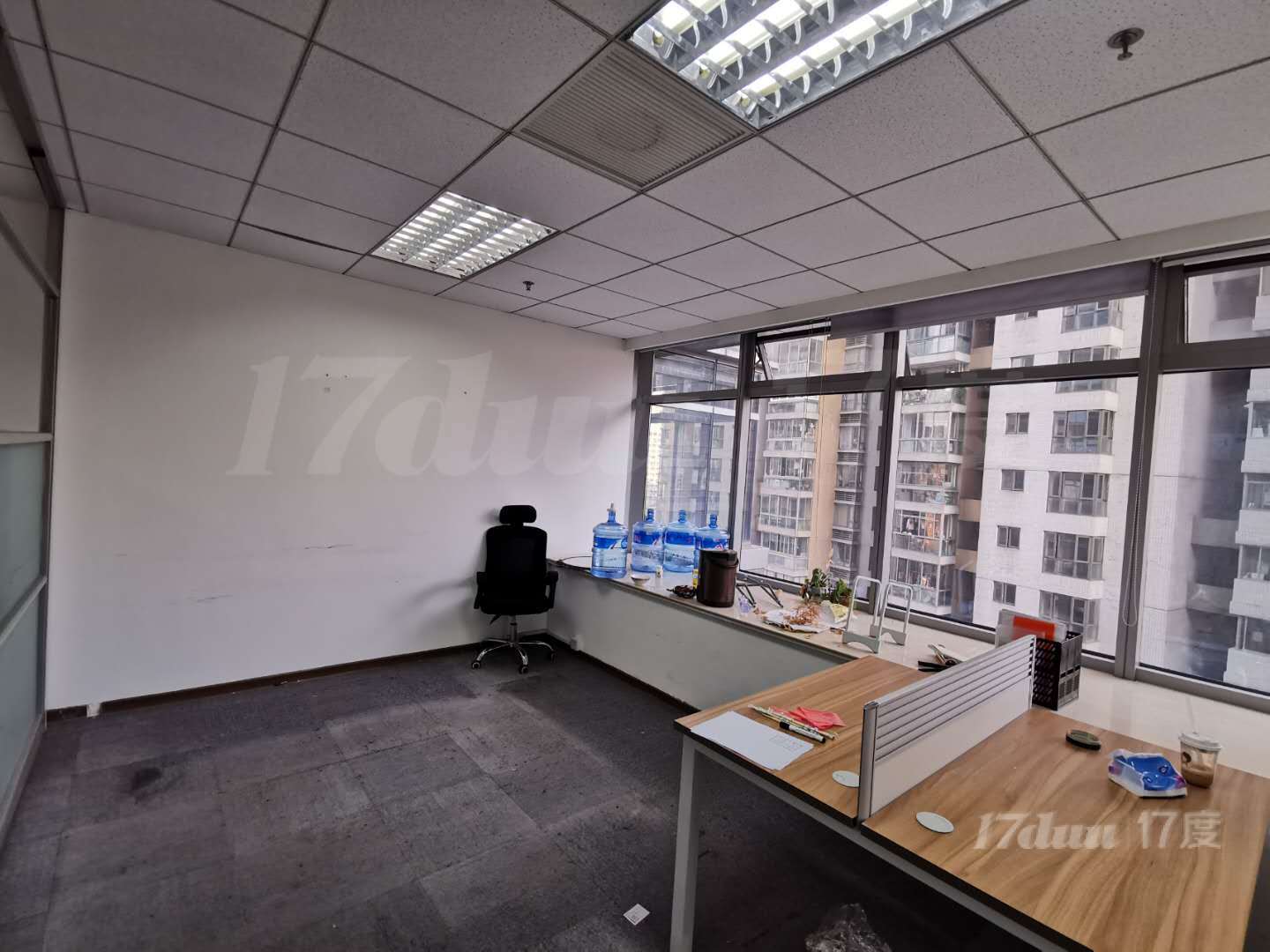 企业广场，小面积 房源稀缺 价格好谈