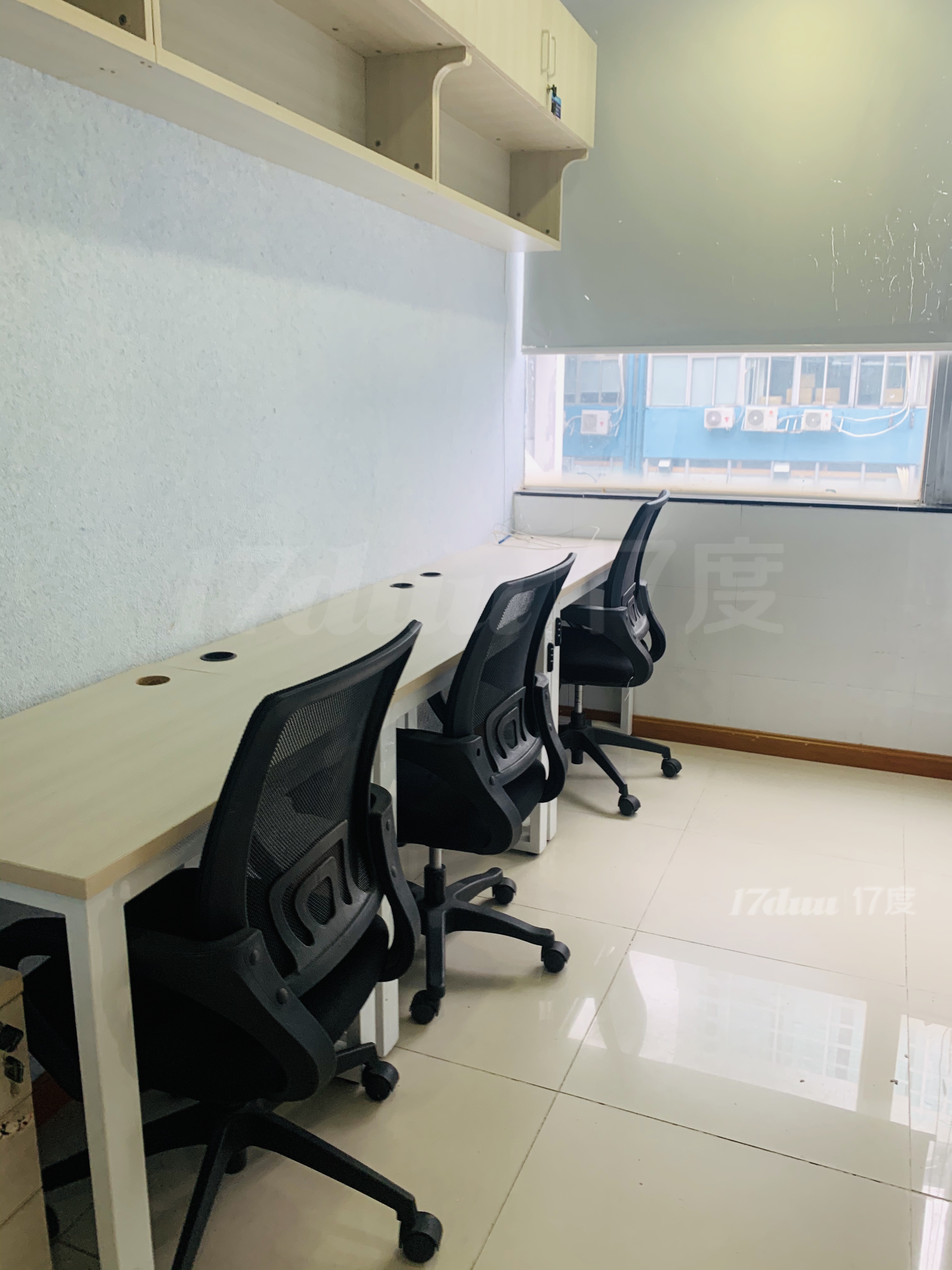 赛格广场独立办公室！仓库免杂费可提供红本开户免杂费