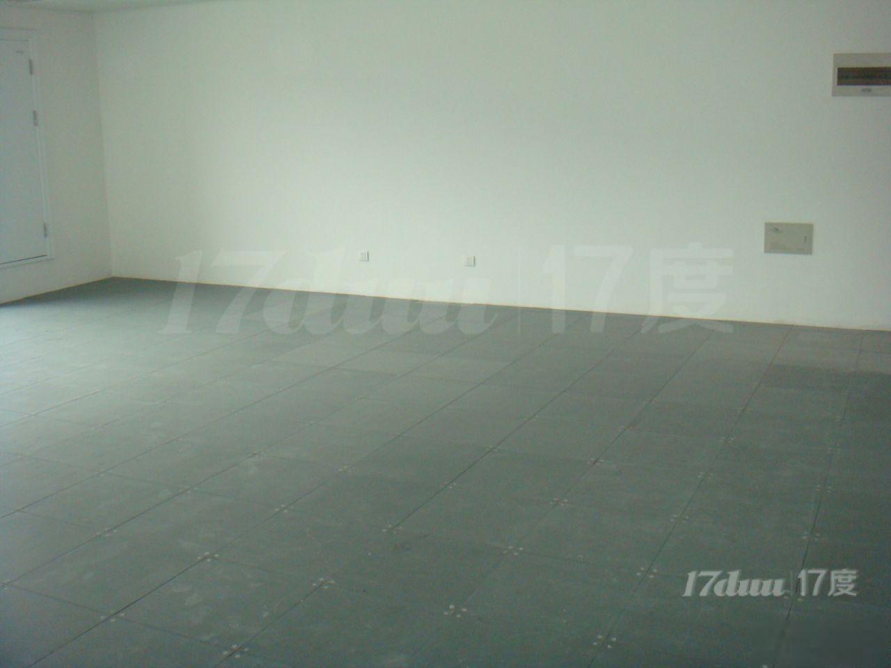 五角场小户型写字楼出租，精装修带室内带厨房，看房有钥匙，急租