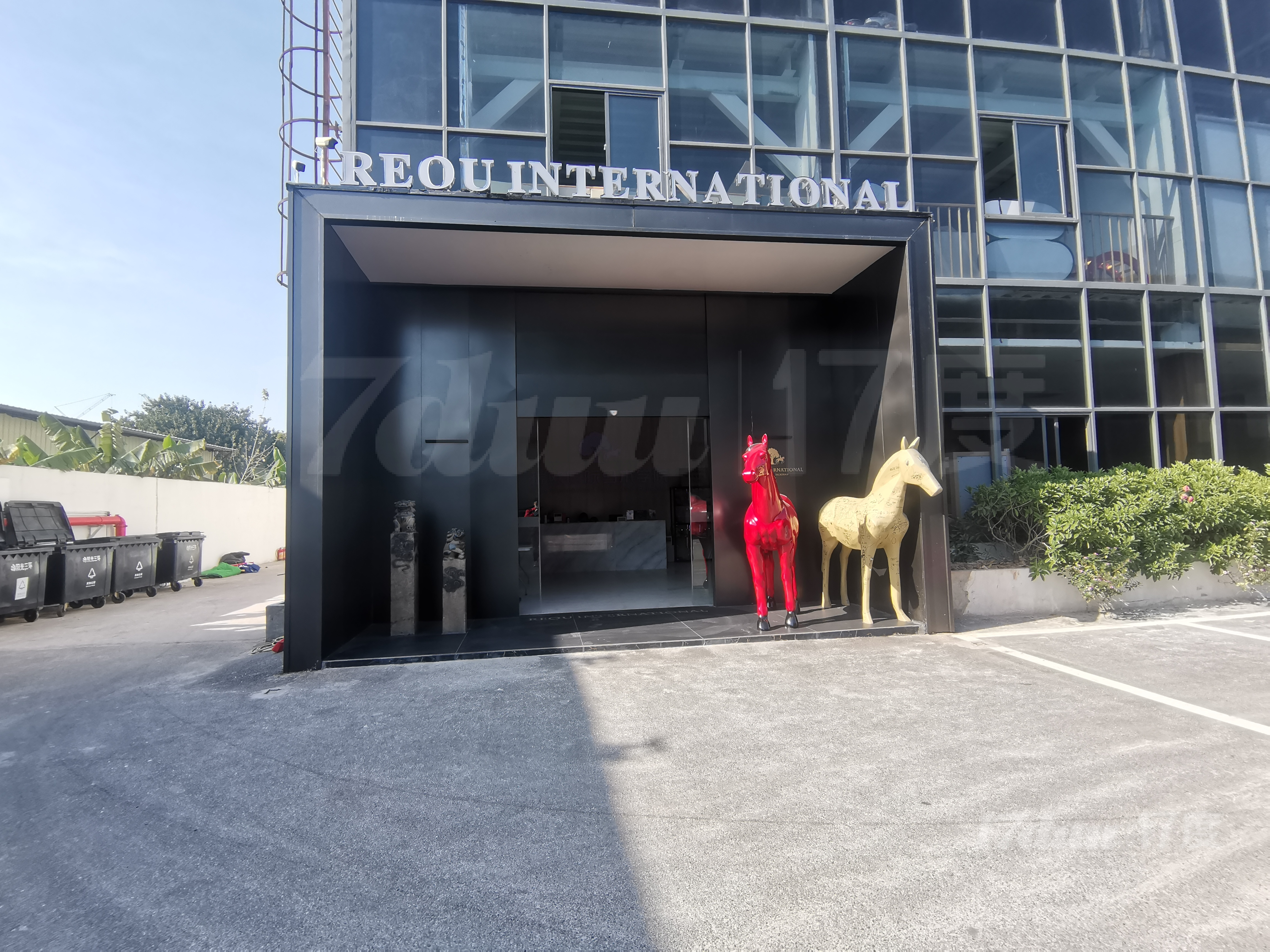 适合艺术展厅，游玩项目，竞技类等