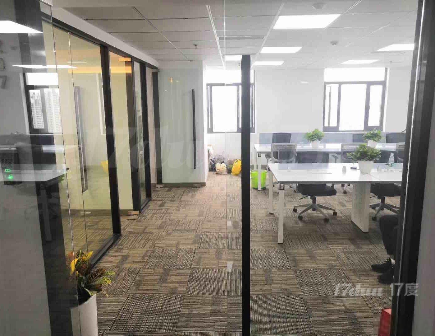 上?；鸪嫡镜靥?，外贸锦程大厦200平精装修带家具，拎包入住